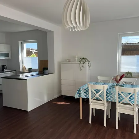 Gemütliche 100 Qm In Ostseenähe * Kritzmow