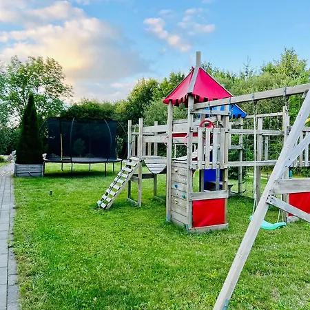 Gemütliche 100 Qm In Ostseenähe *